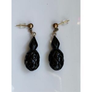 Rare 1870s Antique Whitby Jet Black Hand Carved Drop Earrings 9k Gold Pierced